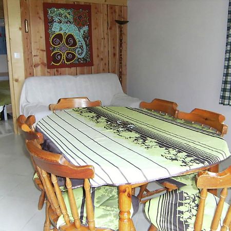 Cosy Holiday Home With Garden In Walscheid Экстерьер фото